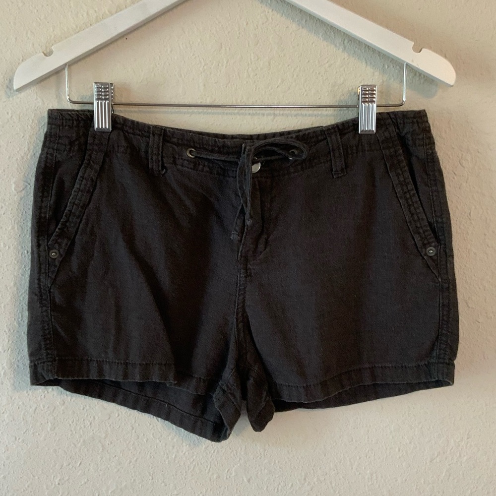 Gap pull on shorts size 4